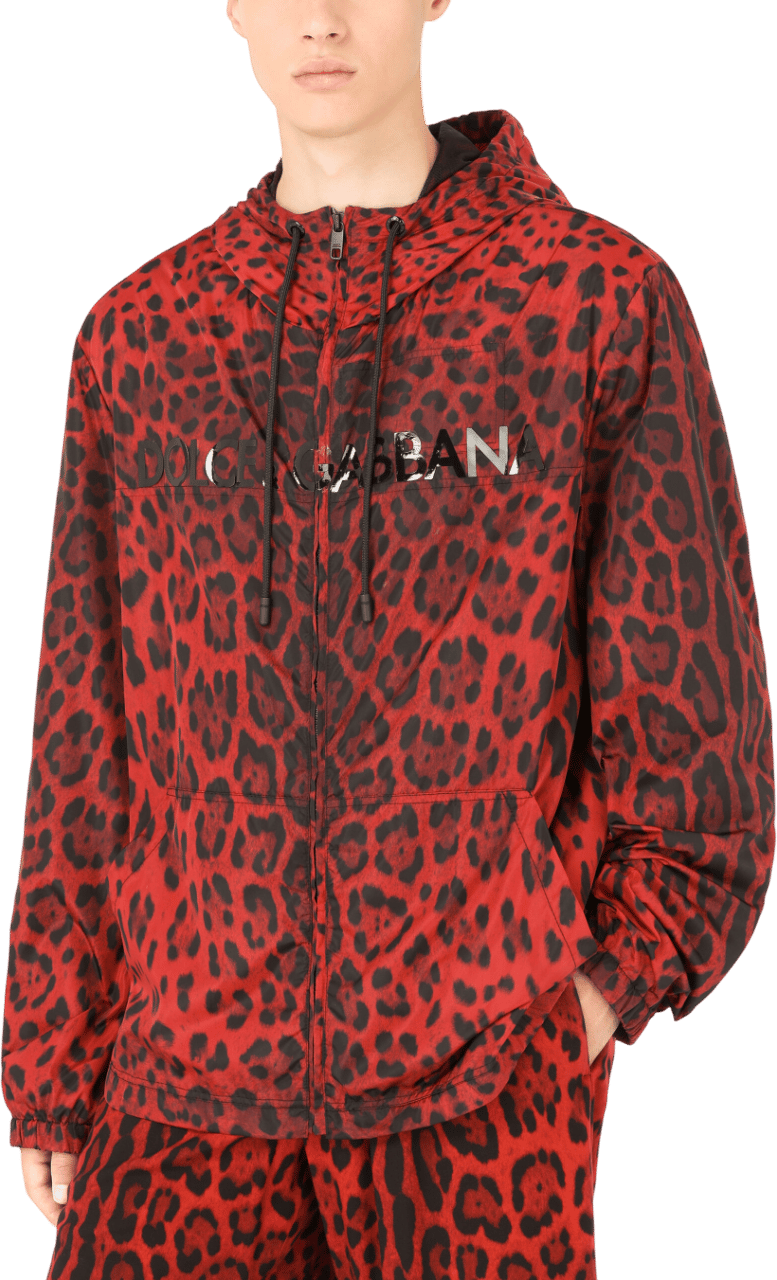 Dolce & Gabbana Giacca in nylon con stampa leopardata Rood