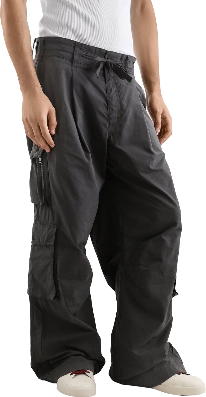 Dolce & Gabbana Wide-Leg Durable Matte Finish Cargo Pants Zwart