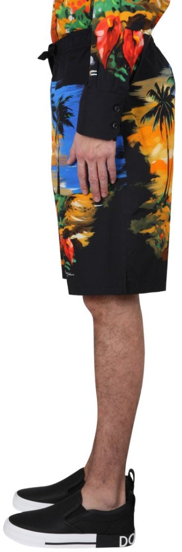 Dolce & Gabbana Bermuda Shorts With Hawaii Print Divers