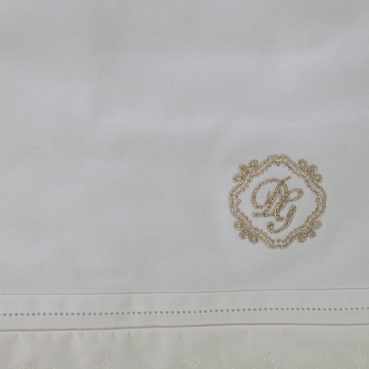 Dolce & Gabbana Dolce & Gabbana Baby Unisex Accessoire In Off White Wit