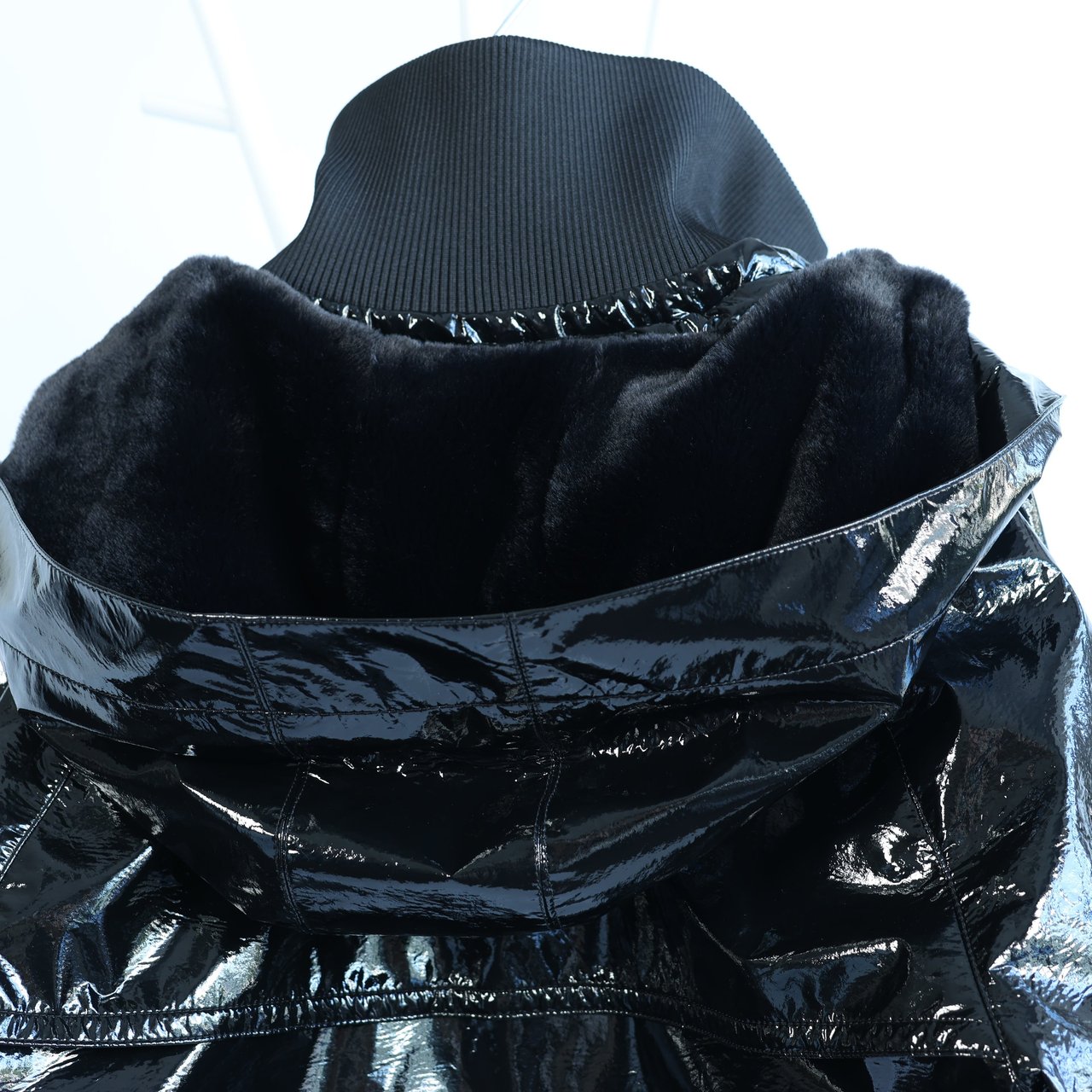 Dondup Dondup Glossy Jacket in Black, 42 IT Bruin