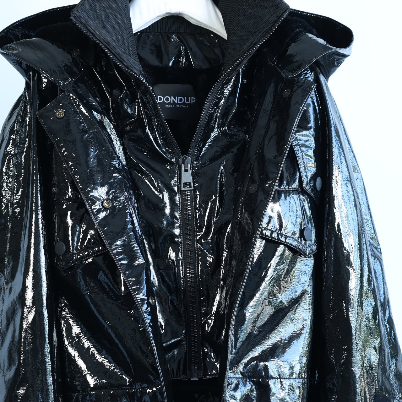 Dondup Dondup Glossy Jacket in Black, 42 IT Bruin