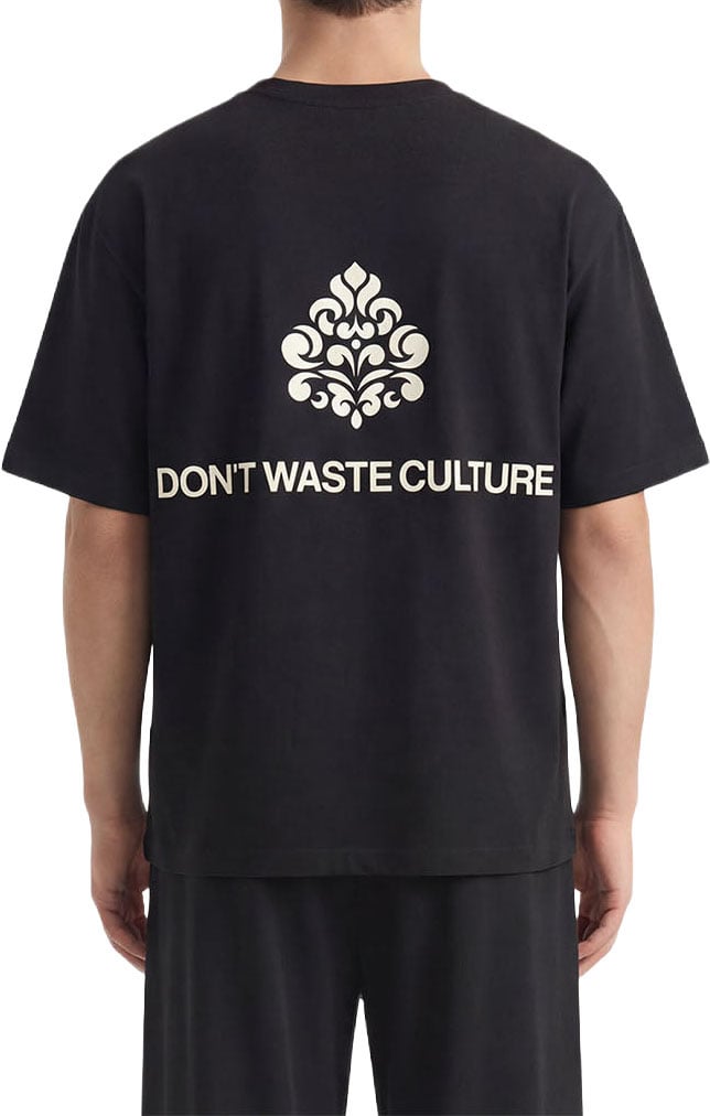 Don't Waste Culture Azemari T-Shirt Zwart