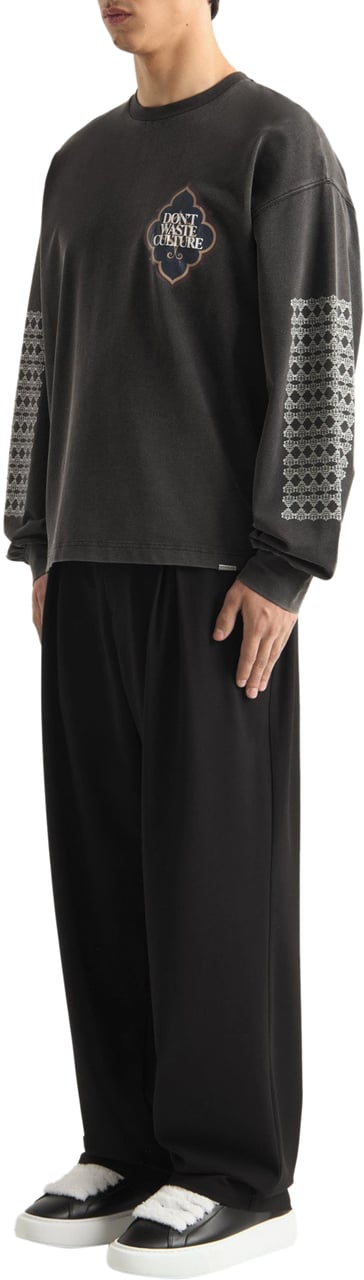 Don't Waste Culture Himariyu Longsleeve Zwart