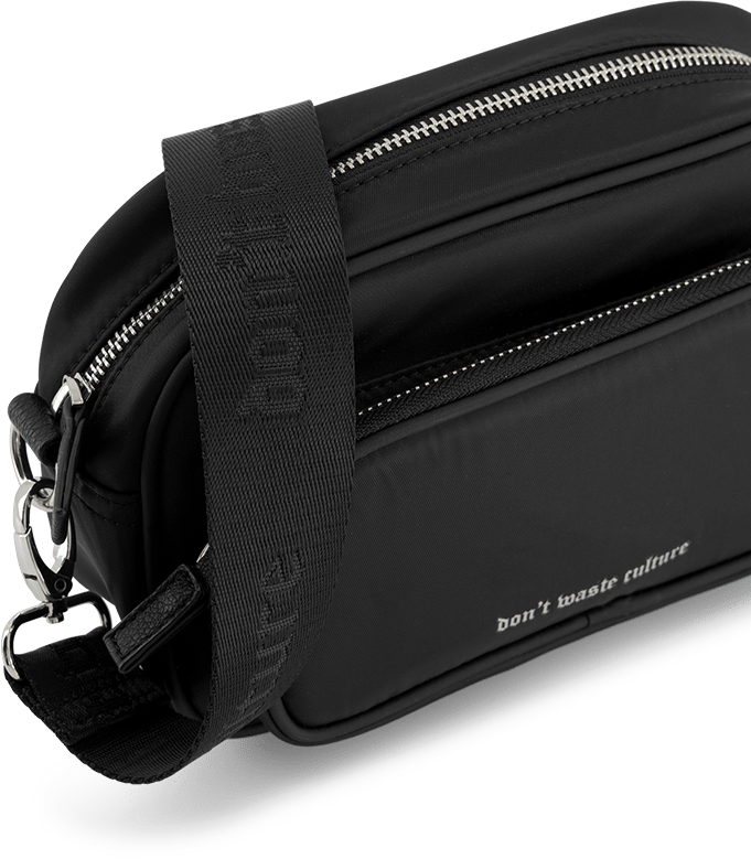 Don't Waste Culture Nylon Messenger Bag | Black Zwart