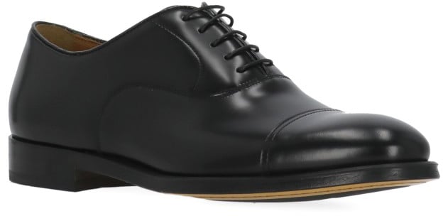 Doucal's Flat Shoes Black Zwart