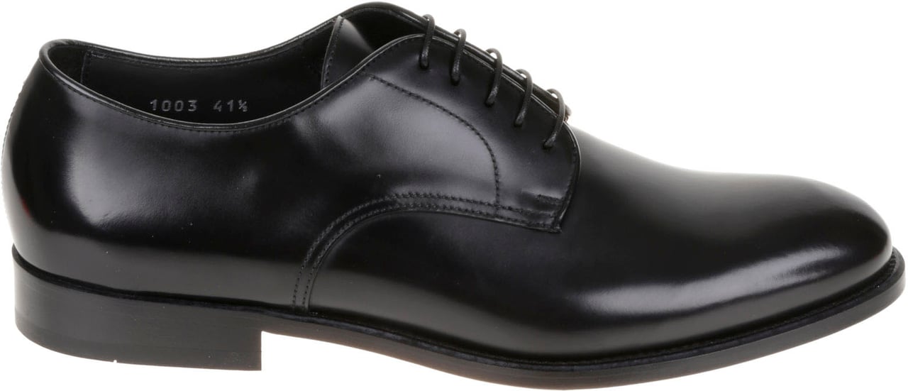 Doucal's Flat Shoes Nero Zwart