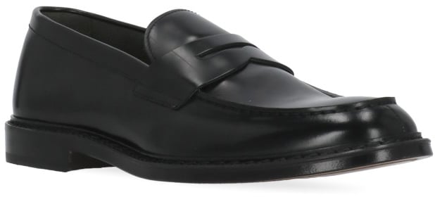 Doucal's Flat Shoes Black Zwart