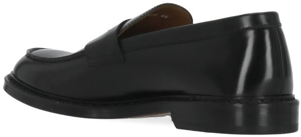 Doucal's Flat Shoes Black Zwart