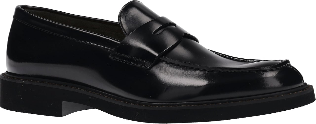 Doucal's Flat Shoes Black Zwart