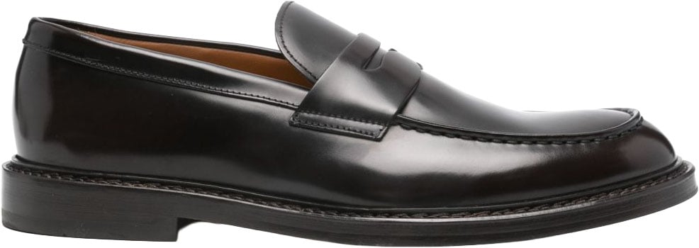 Doucal's Flat Shoes Moro Zwart