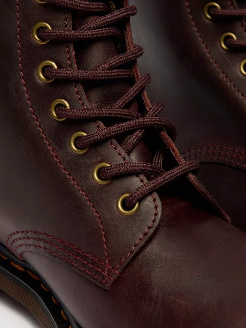 Dr. Martens 1460 Ankle-High Smooth Matte Leather Boots Zwart