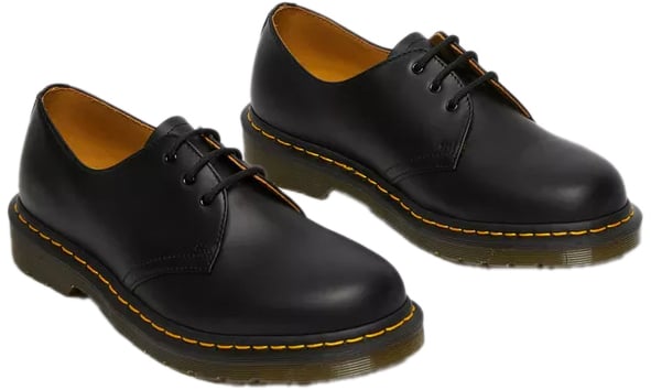 Dr. Martens Flat Shoes Black Zwart