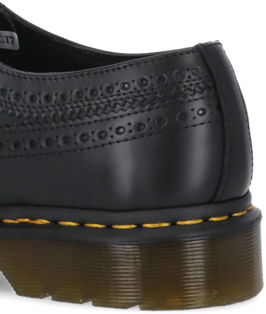 Dr. Martens Flat Shoes Black Zwart