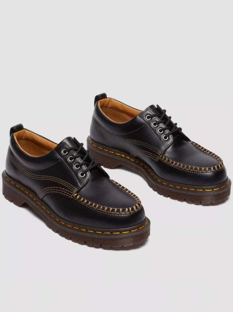 Dr. Martens Black Lowell Contrast Stitch Shoes Zwart