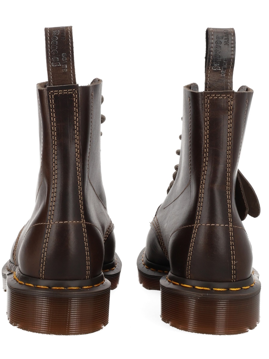 Dr. Martens 1460 Pascal Lace Up Boots Zwart