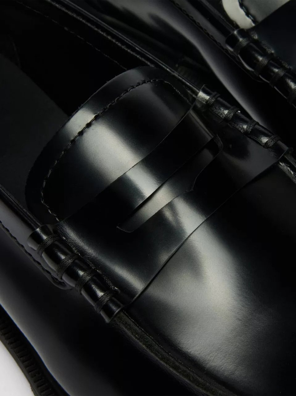 Dr. Martens Mayfare Polished Black Leather Penny Loafers Zwart
