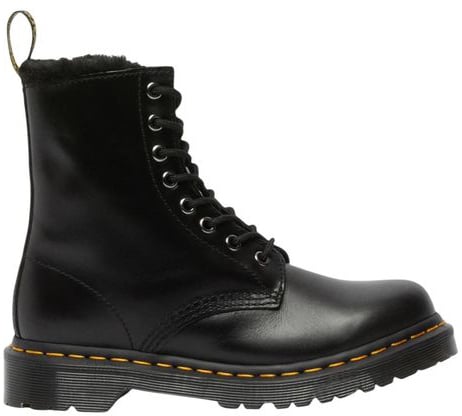 Dr. Martens Black Leather Lace-Up Boots Zwart