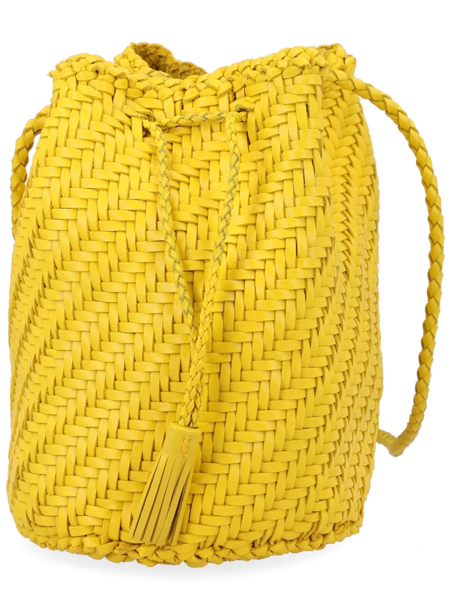 Dragon Diffusion Pompom Double Jump Yellow Woven Bag Goud