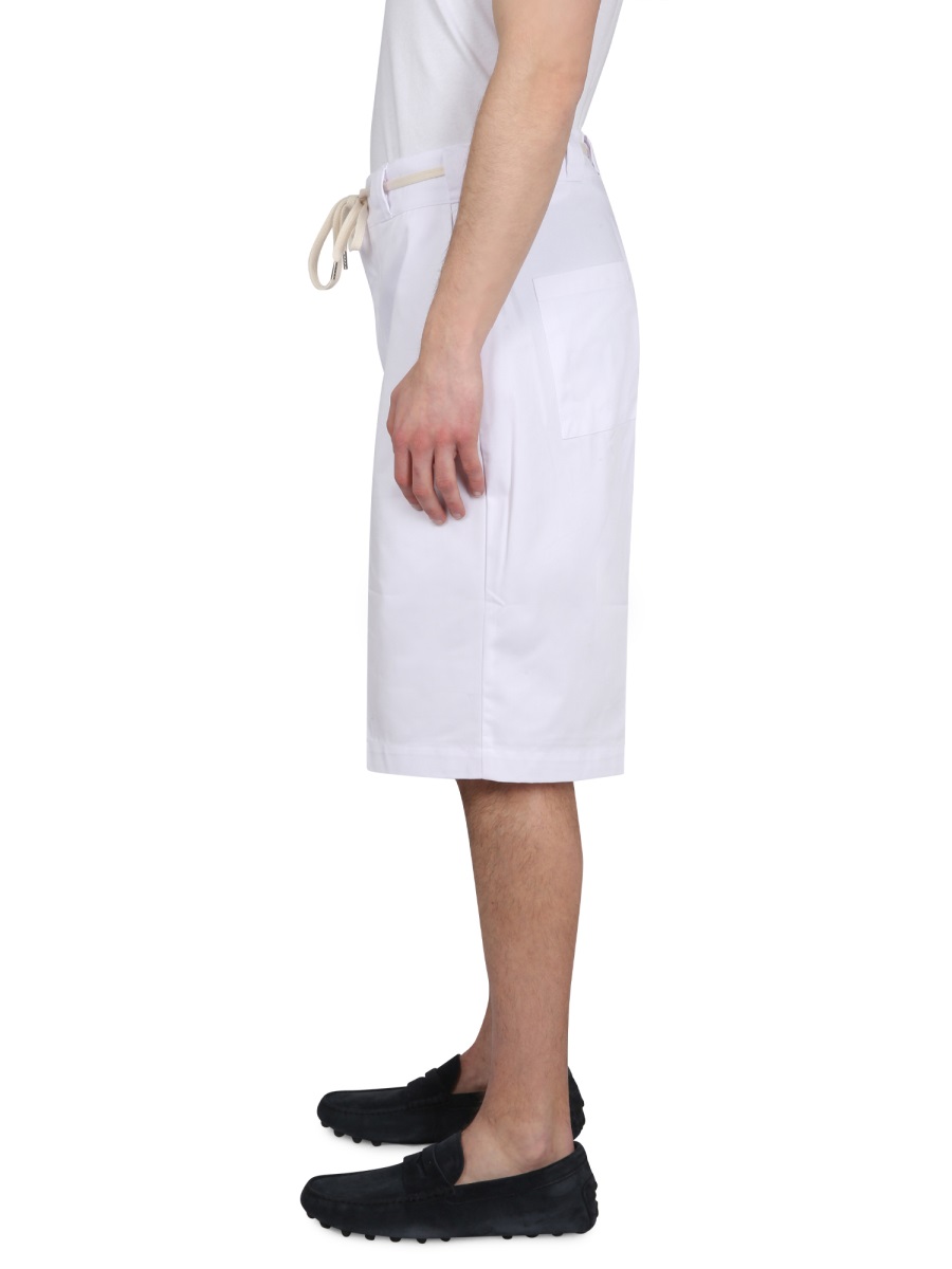 Drôle de Monsieur COTTON BLEND BERMUDA SHORTS Wit