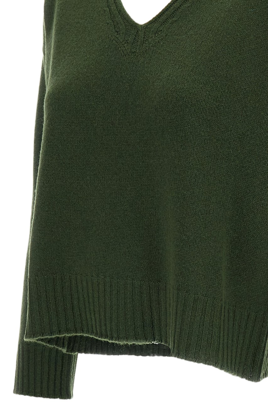 Drumohr Boxy Cut Cashmere Sweater with Ribbed V-Neckline Groen