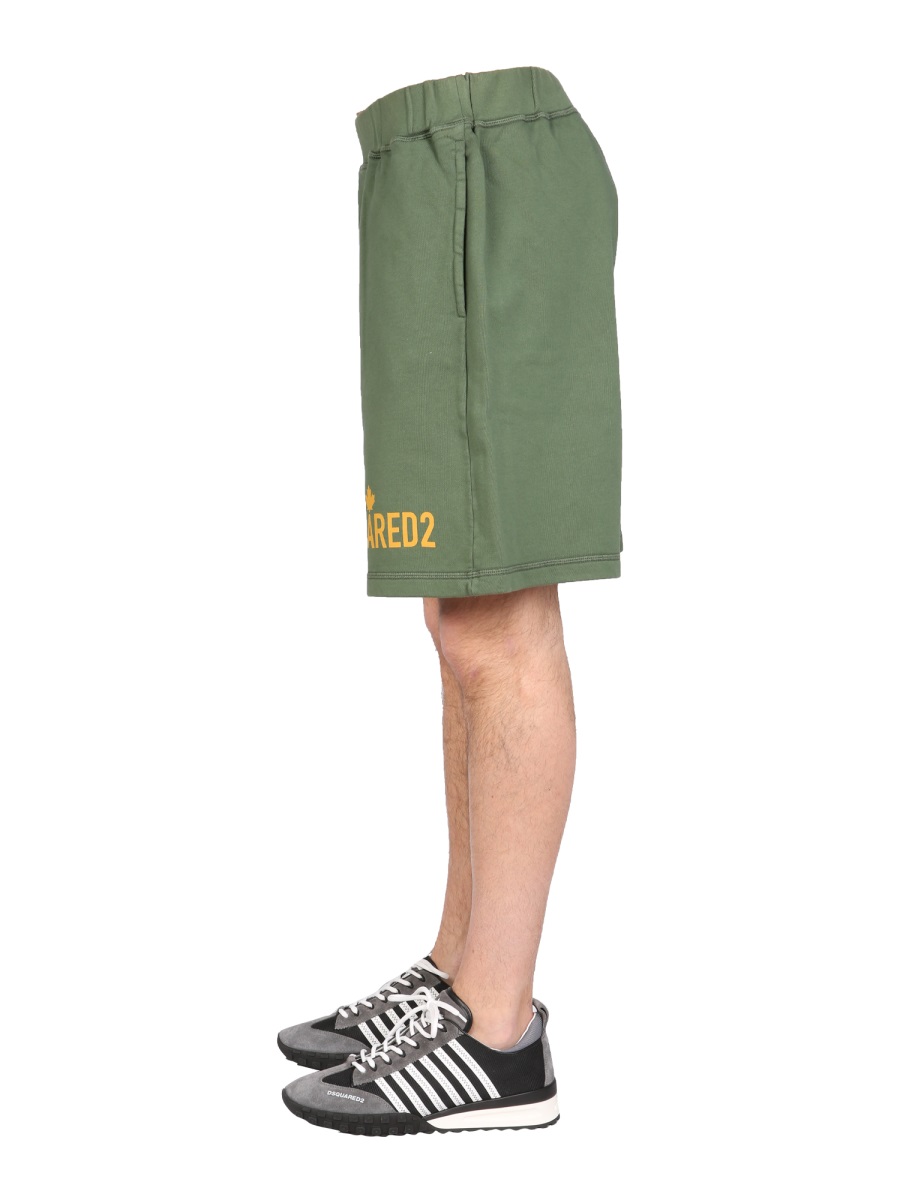 Dsquared2 "ONE LIFE ONE PLANET" BERMUDA SHORTS Groen