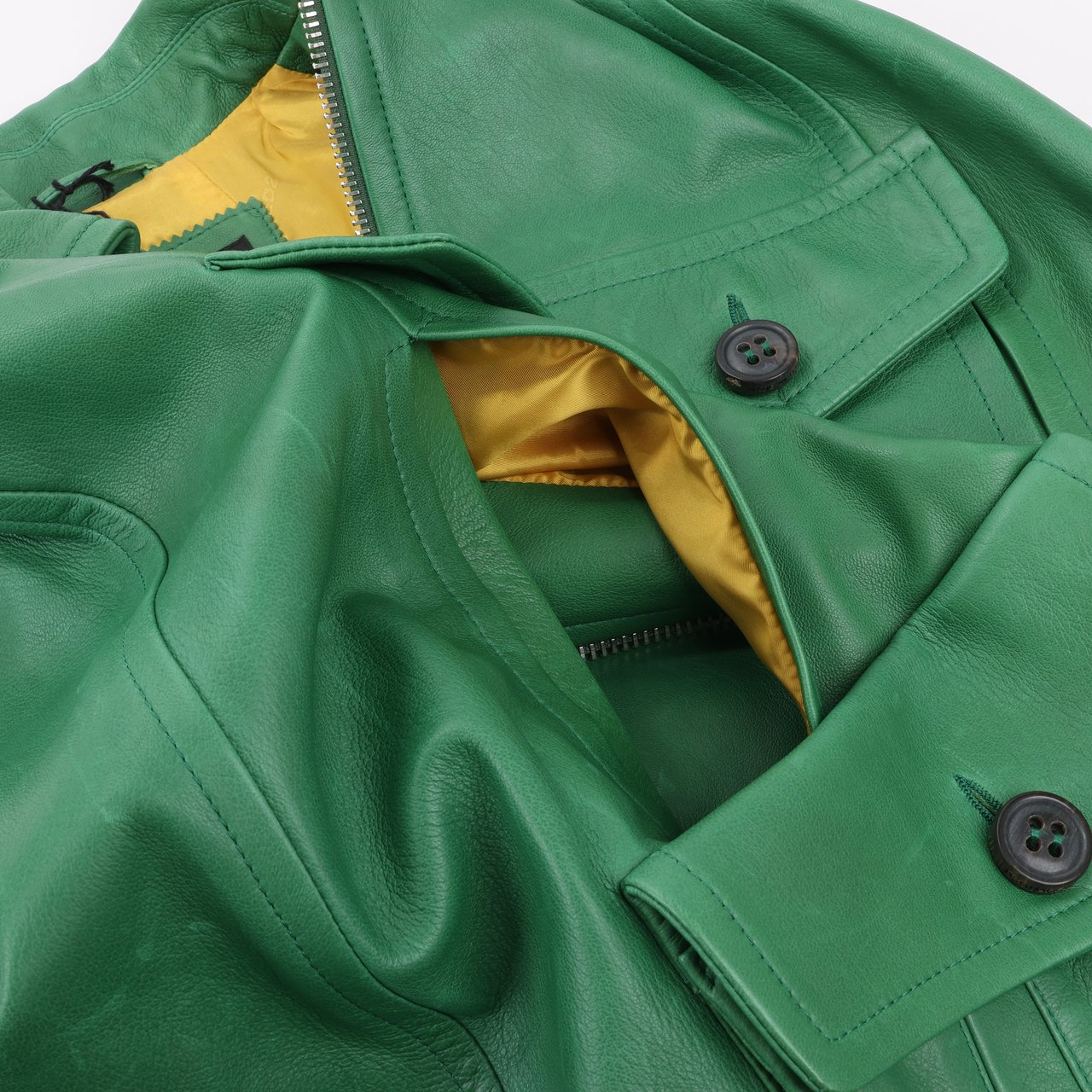 Dsquared2 DSQUARED2 Green Leather Cape Jacket, Style S75AM0561, Size 38 Groen