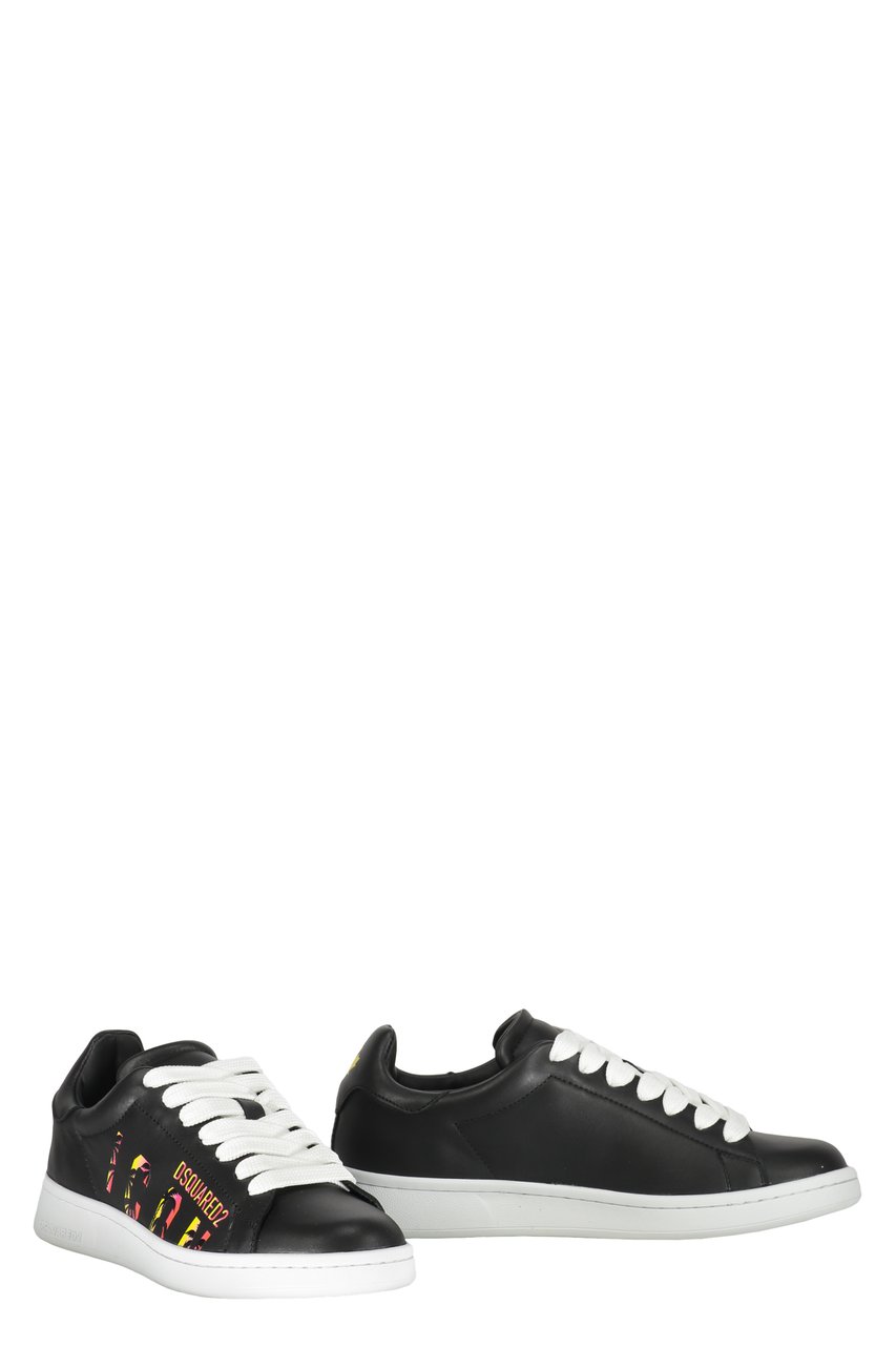 Dsquared2 Leather low-top sneakers Zwart