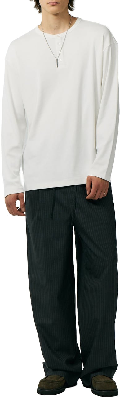 DUNST Longsleeve Unisex Henry-Neck Bianca Wit