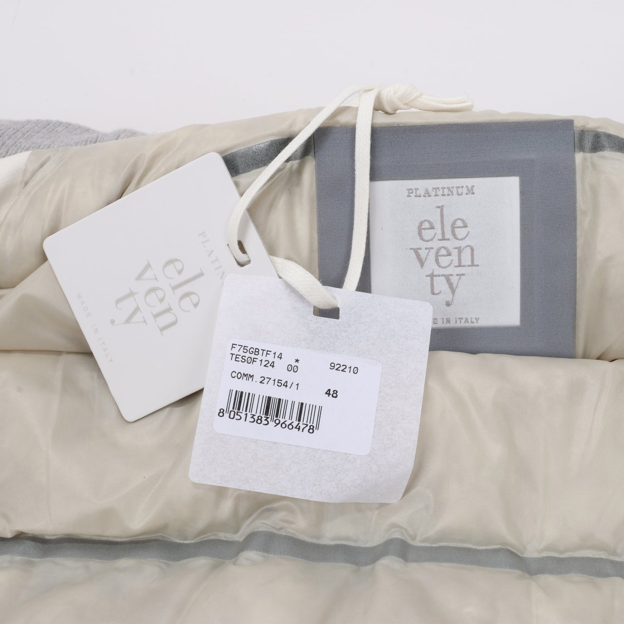 Eleventy Eleventy White Quilted Down Jacket, Size 48 Wit