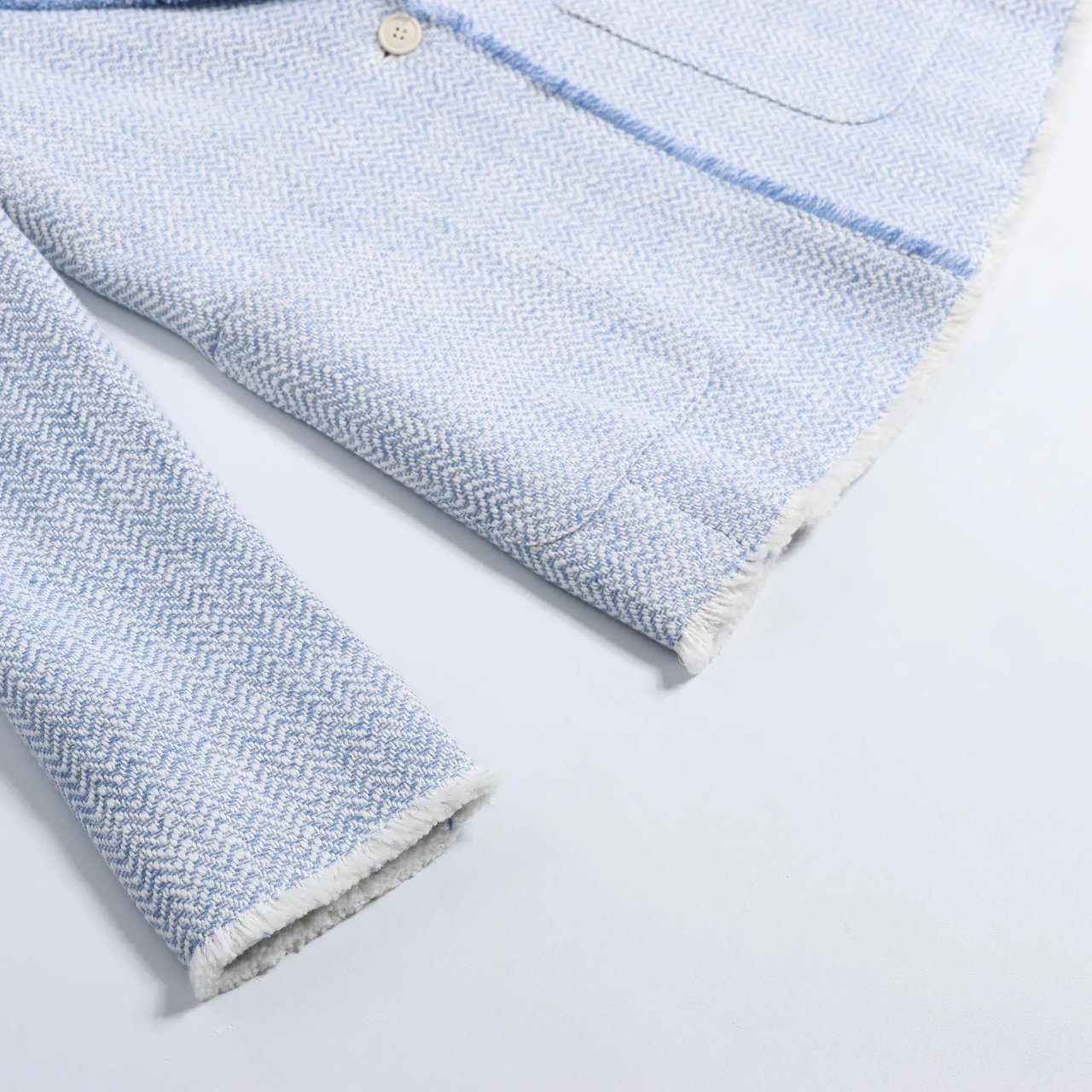 Eleventy Eleventy Fringed Single-Breasted blazer in Light Blue, Size 38 IT Blauw