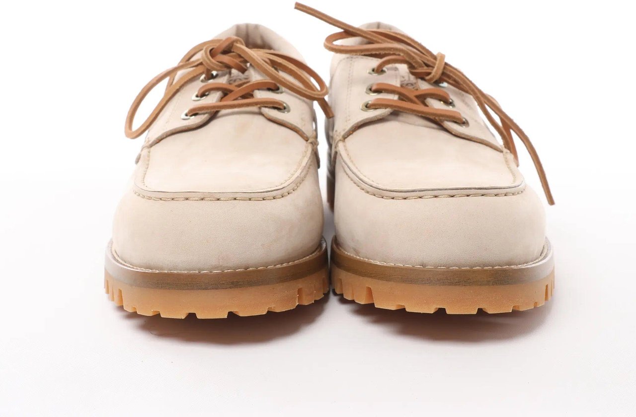 Eleventy Eleventy Leather Lace-Up Shoes with Vibram Sole in Beige, Size 41 EU Beige