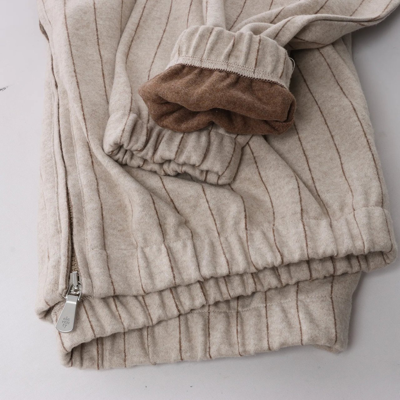 Eleventy Striped Zip-Up Sweatshirt in Beige, Size M Beige
