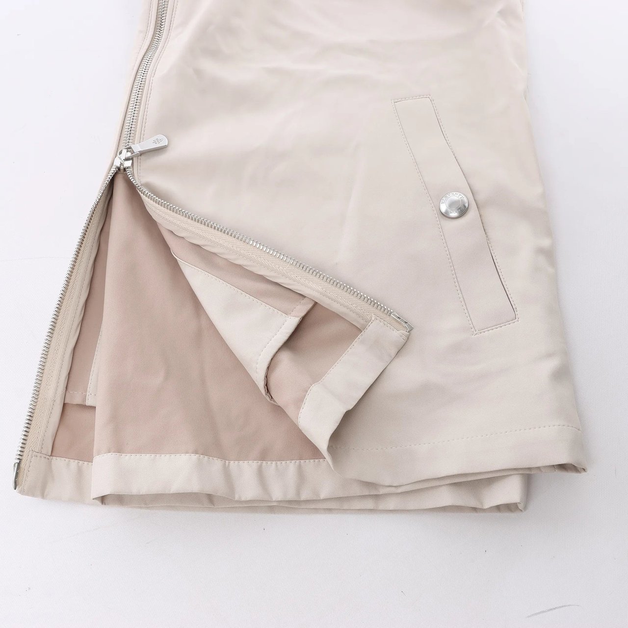 Eleventy Hooded Zip-Front Vest in Beige, Size 50 IT Beige