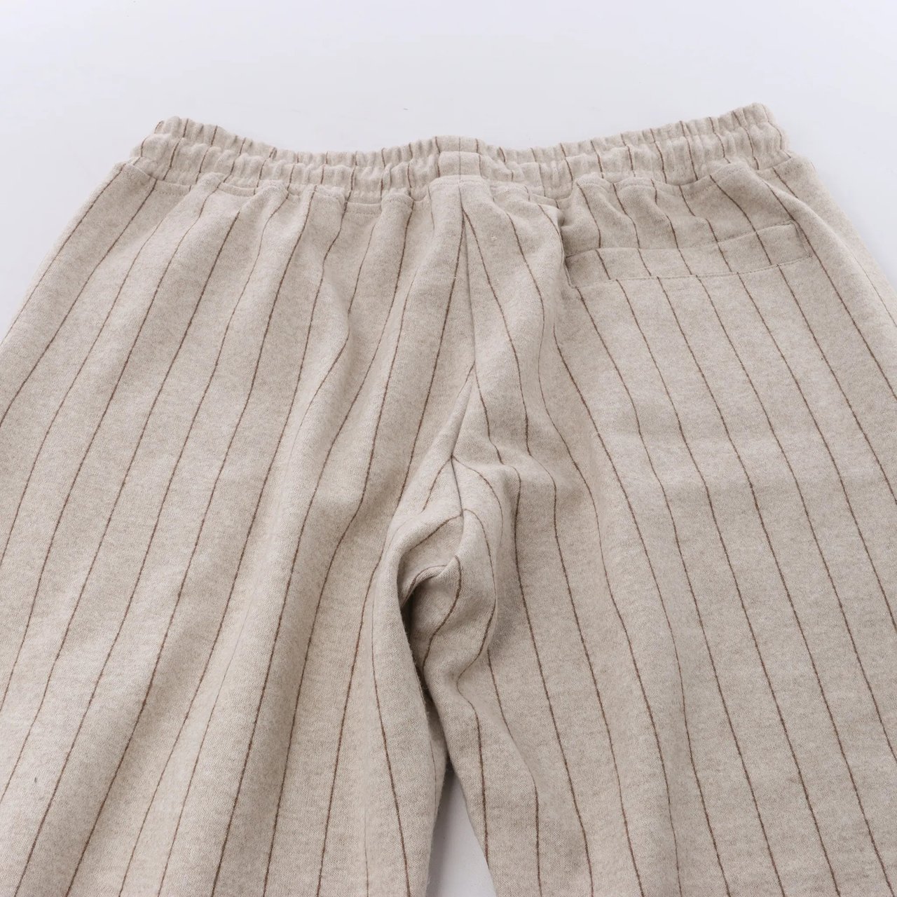 Eleventy Wool Trousers in Beige, Size M Beige