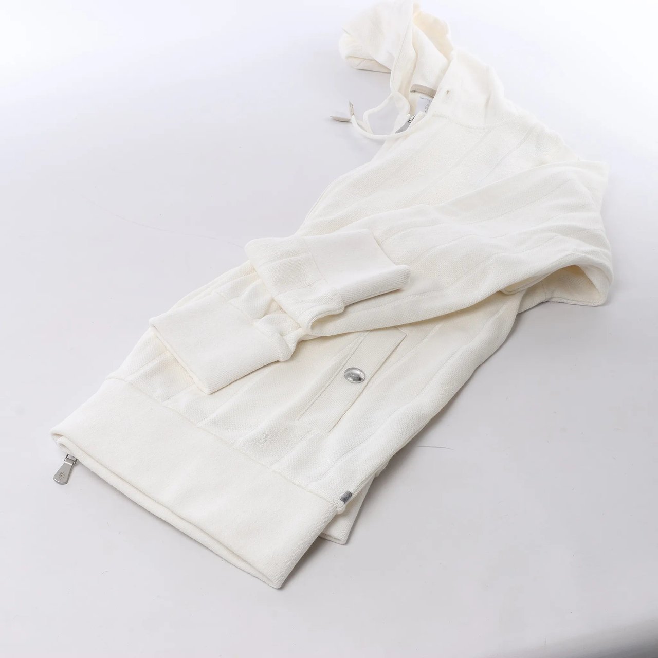 Eleventy Striped Zip-Up Sweatshirt in White, Size M Divers