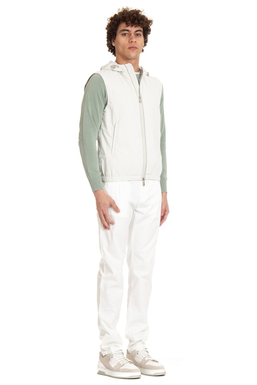 Eleventy Double-slider Zipper Gilet with Fixed Hood Wit