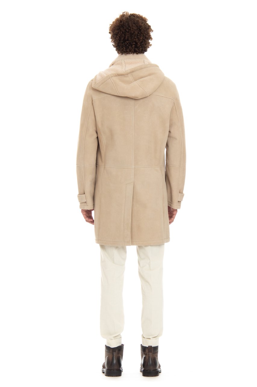 Eleventy Shearling Coat with Detachable Hood Neutraal