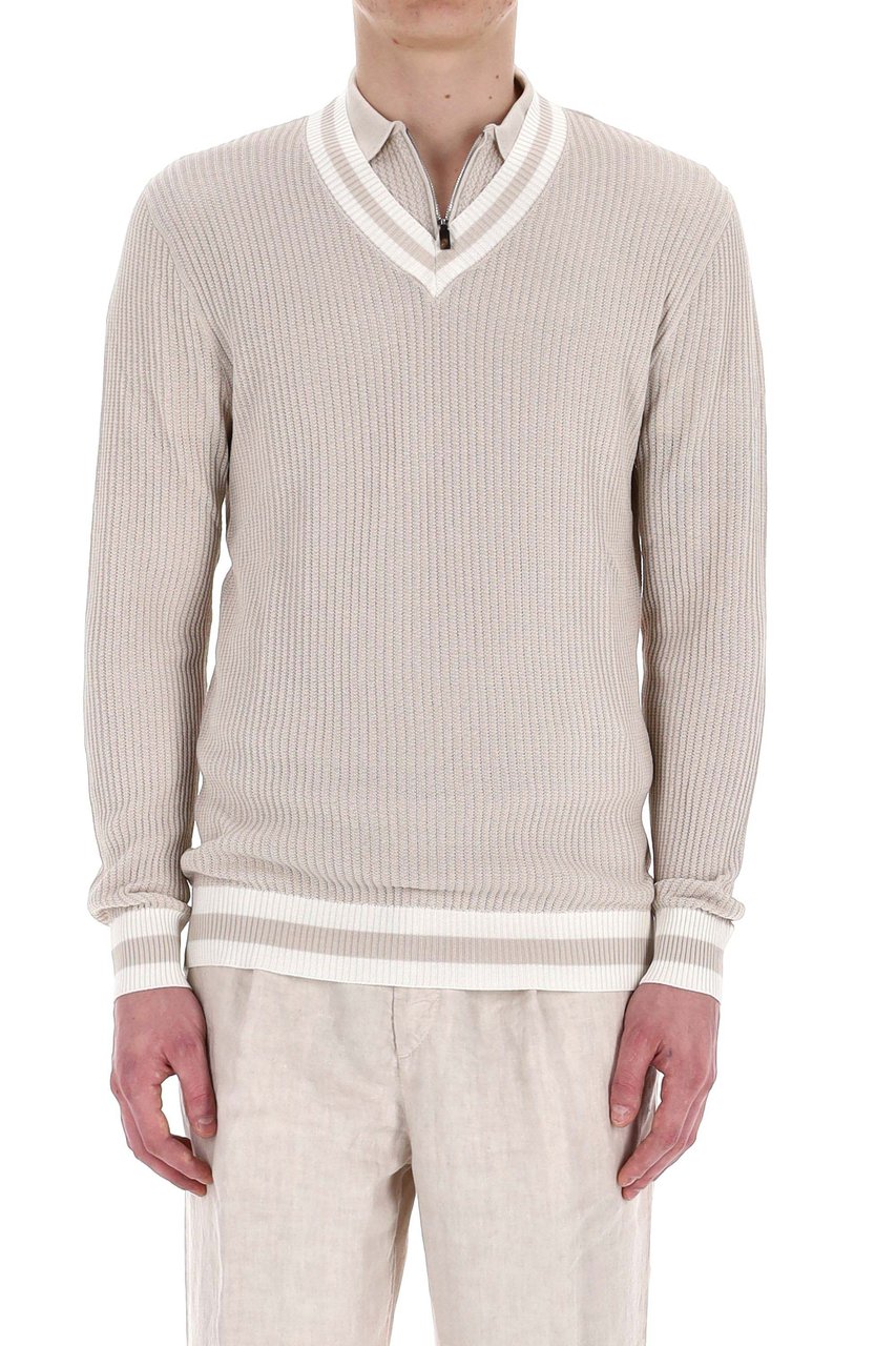 Eleventy V-Neck Cotton Sweater with Contrast Trim Grijs