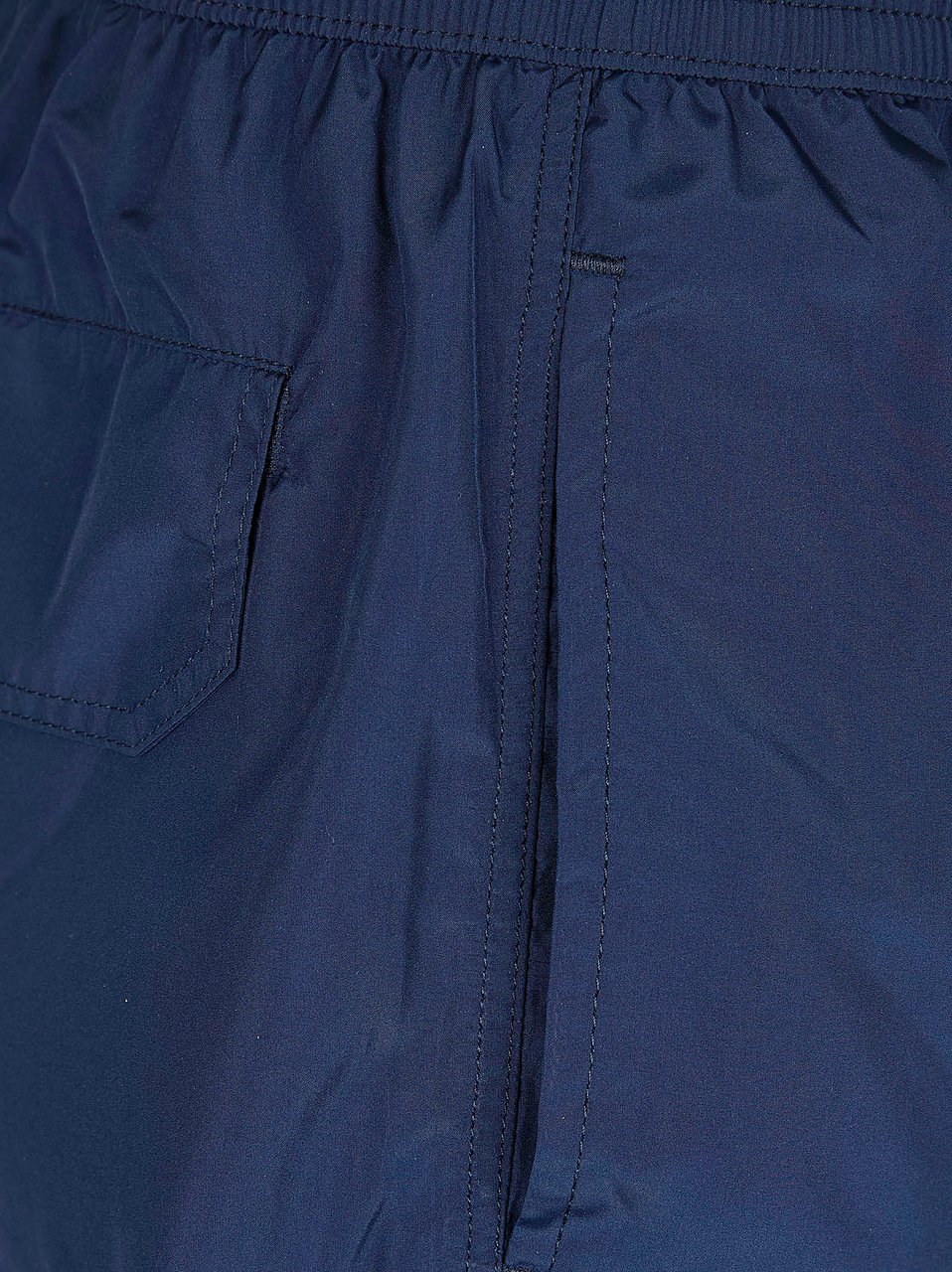 Eleventy Technical Fabric Swimwear with Sporty Drawstring and Contrasting Embroidery Blauw
