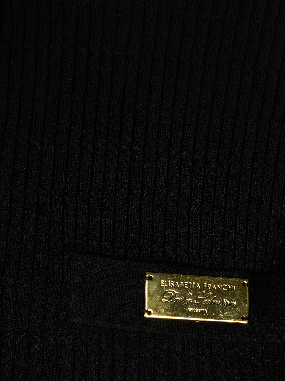 Elisabetta Franchi Cropped Ribbed Round Neck Top Zwart