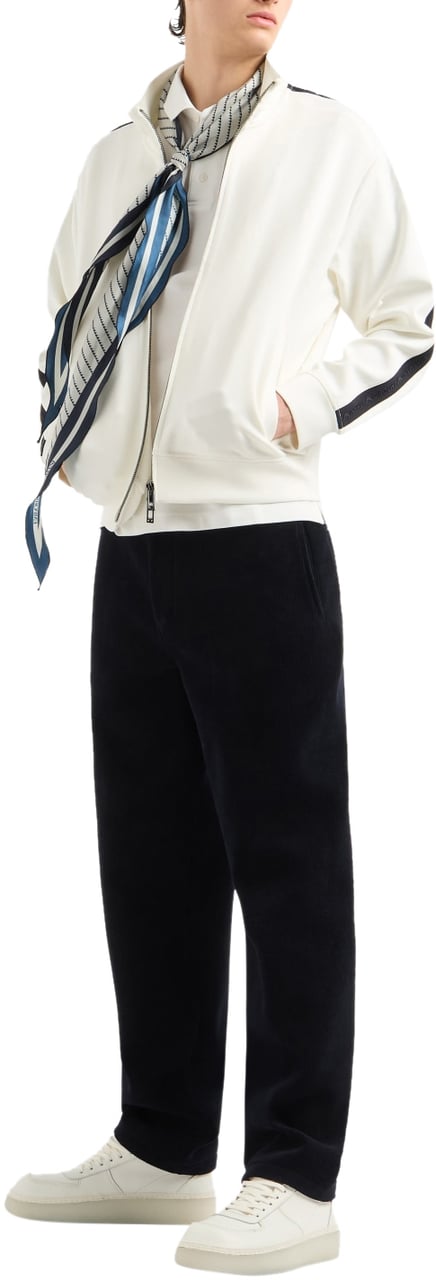 Emporio Armani Sweaters Bianco Caldo Wit
