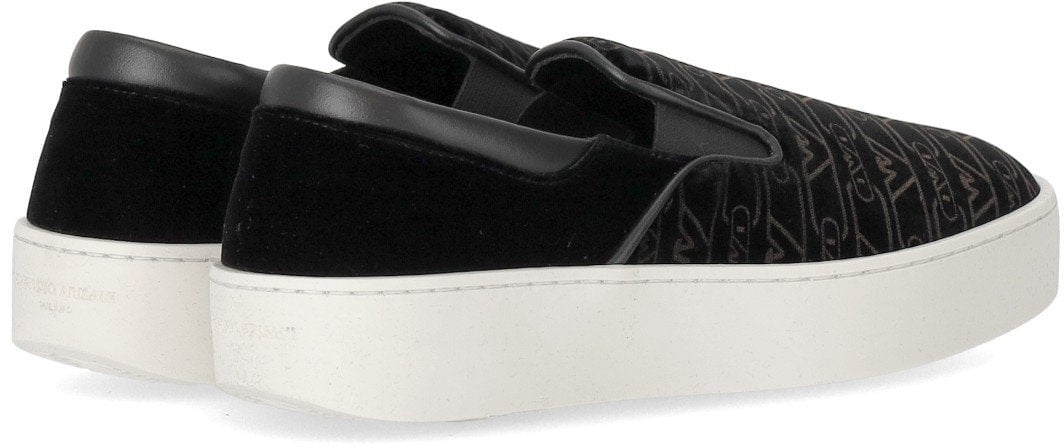 Emporio Armani EMPORIO ARMANI MONOGRAM SLIP-ON SNEAKER Zwart