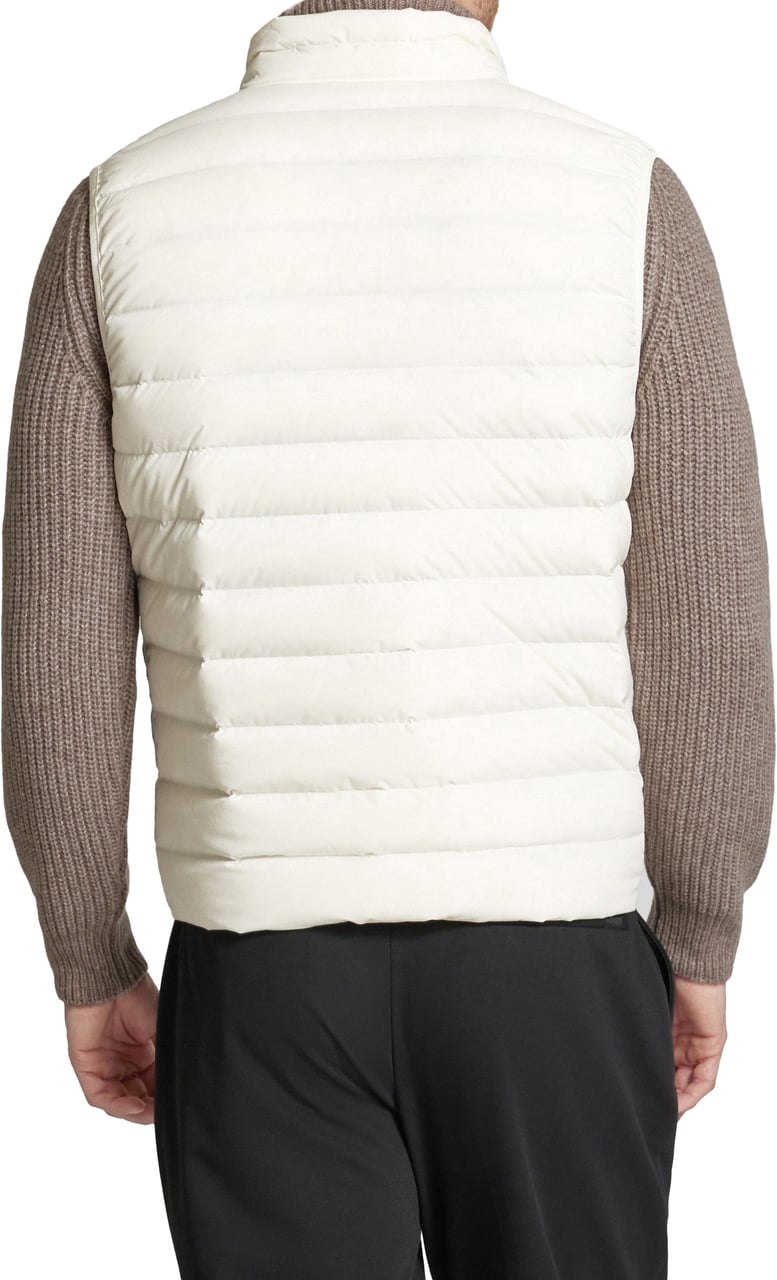 Emporio Armani Down Eagle Logo Patch Offwhite Wit