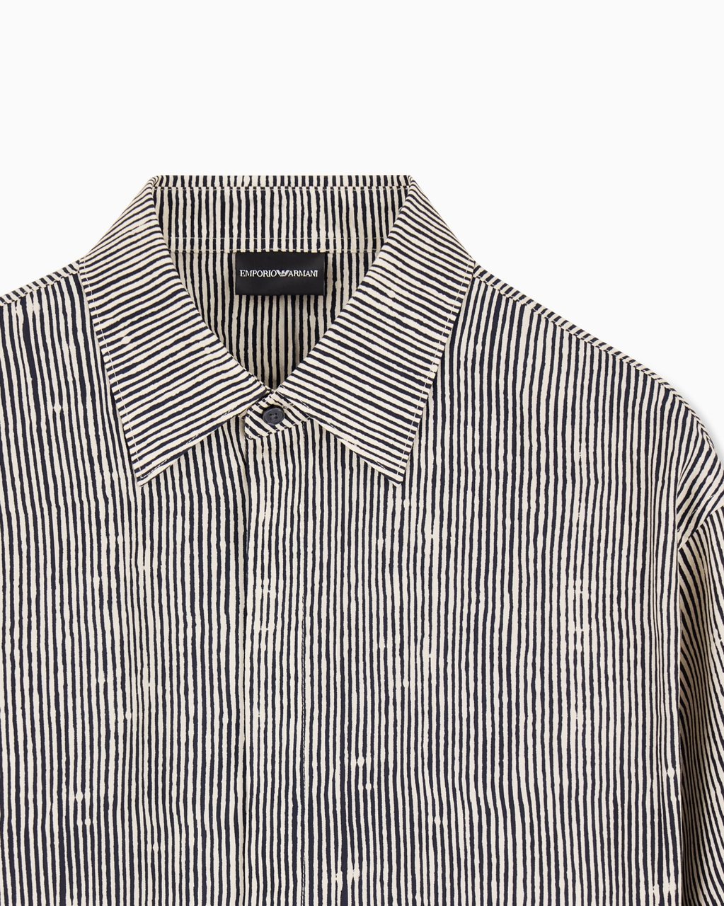 Emporio Armani All Over Print Lyocell Blend Shirt Zwart