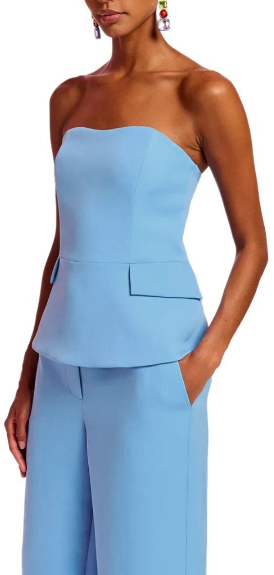 Essentiel Antwerp ESSENTIEL ANTWERP FAITH LIGHT BLUE TOP Lichtblauw