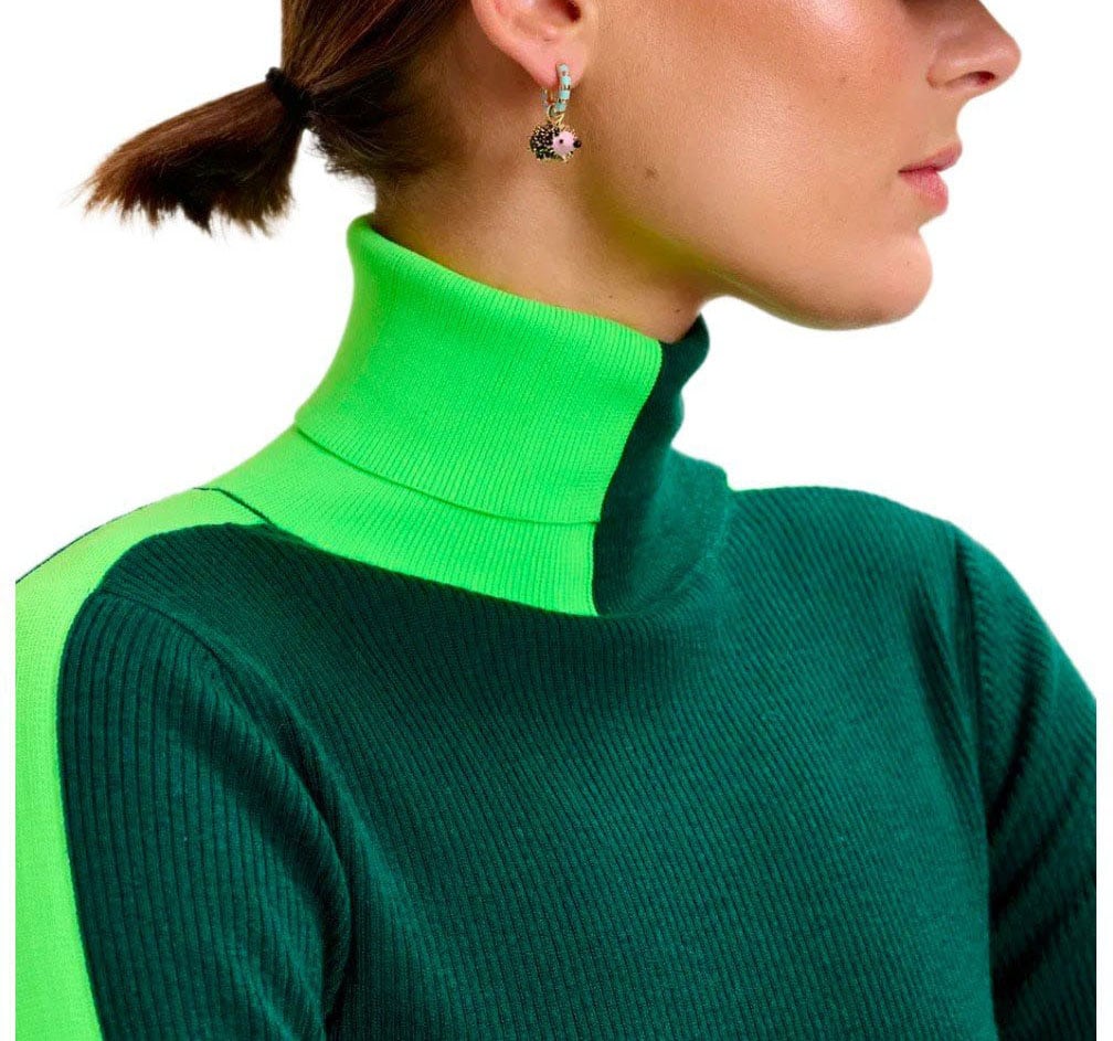 Essentiel Antwerp ESSENTIEL ANTWERP ILIFE LIGHT BLUE EARRINGS Lichtblauw