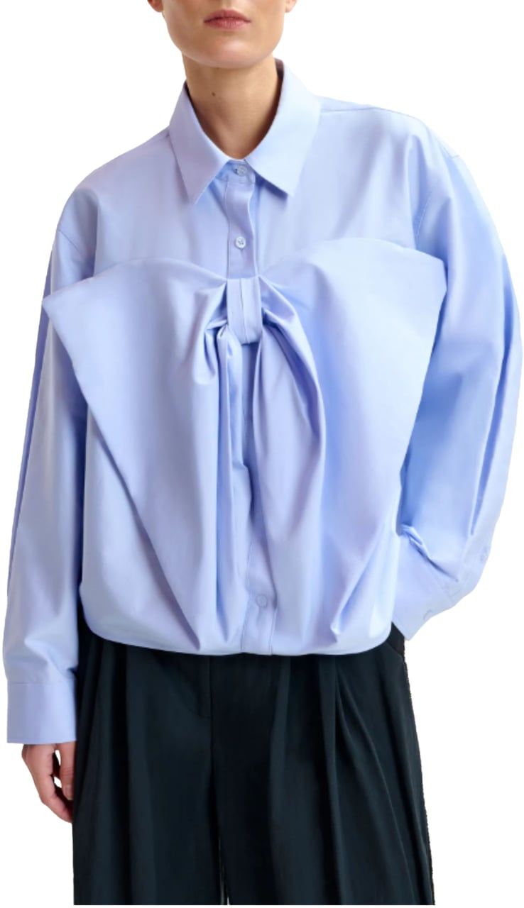 Essentiel Antwerp Essentiel Antwerp  Blouses Lichtblauw Ibow Blauw