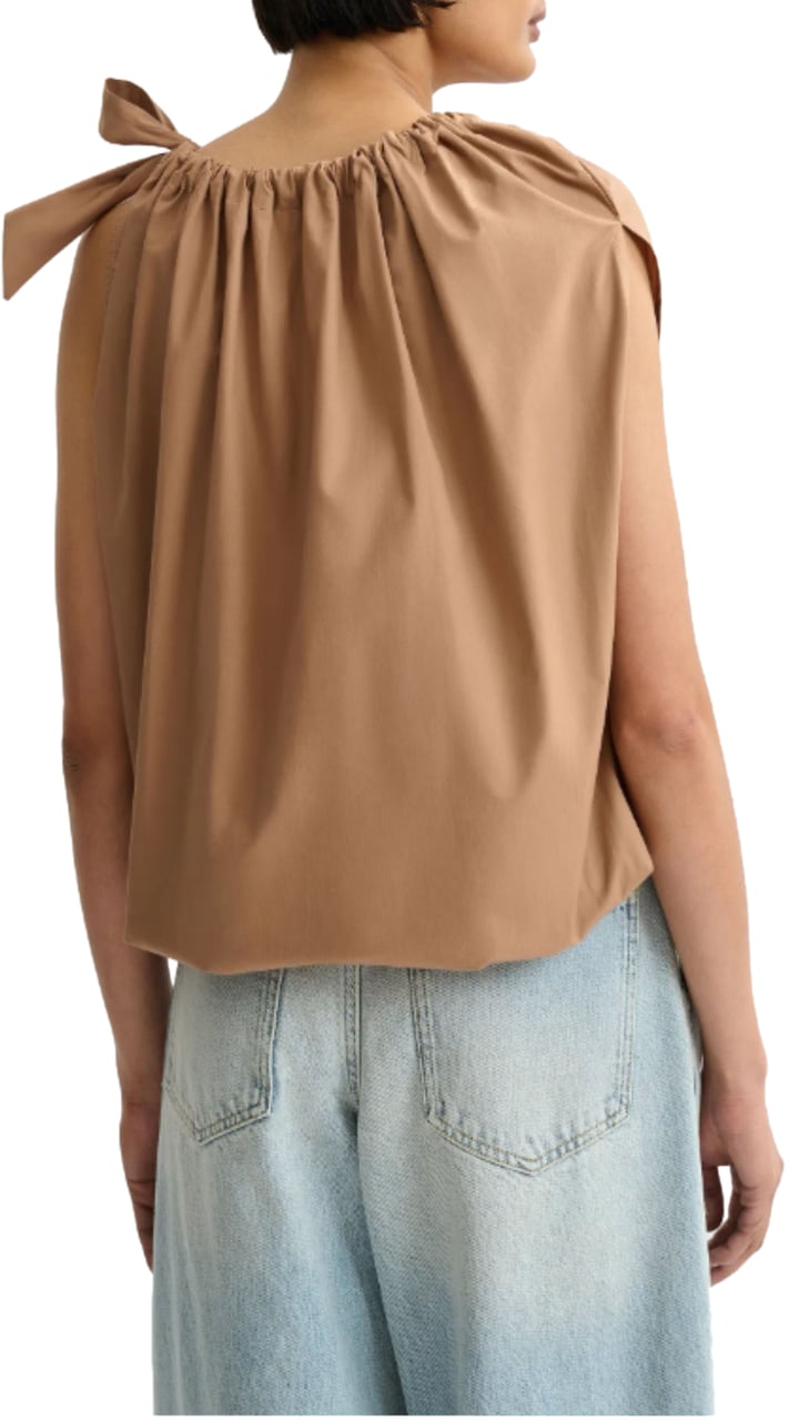 Essentiel Antwerp Essentiel Antwerp Smocked Top Tops Bruin Jaylah Bruin