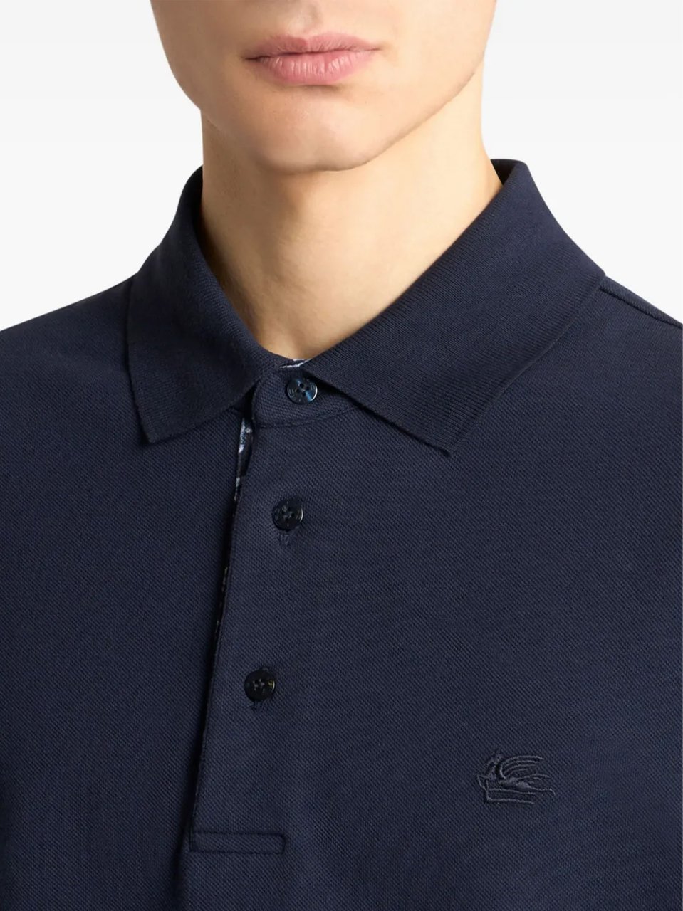 Etro Roma Short-Sleeve Minimalist Logo Polo Shirt Zwart